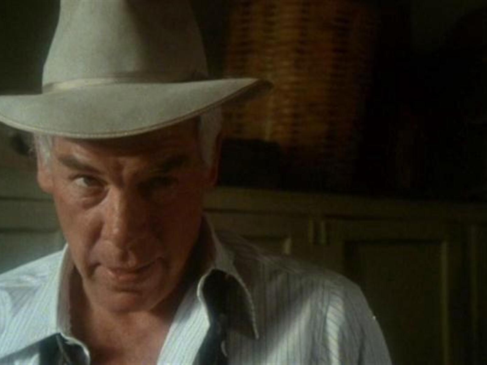 Pocket Money (1) Fandango